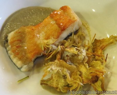 Turbot amb crema de carxofes